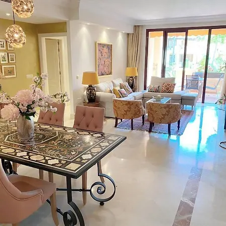 Lovely 2 Bedroom In Bahia Alcantara Apartment Marbella
