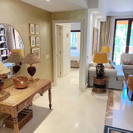 Lovely 2 Bedroom In Bahia Alcantara Apartment Marbella